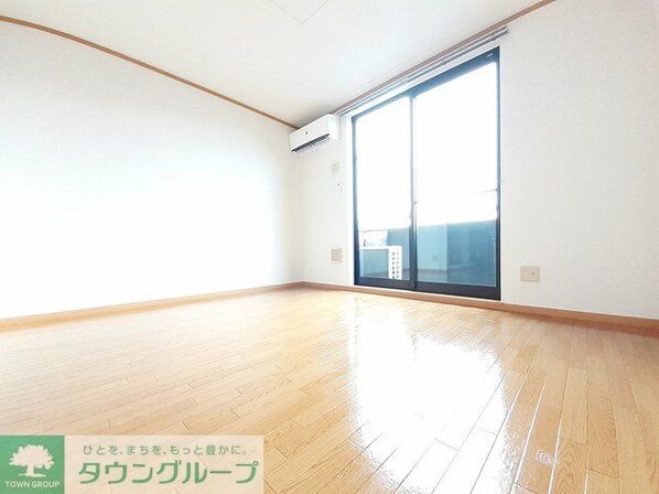 イーストニュータウンAの物件内観写真